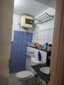 Bathroom Image of 1100 Sq.ft 2 BHK Apartment / Flat for rent in Kammanahalli Bengaluru for Rs. 45000