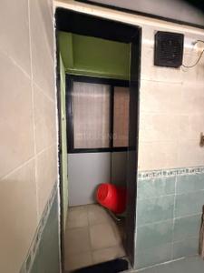 Bathroom Image of 913 Sq.ft 2 BHK Apartment / Flat for sale in Mayfair Sonata Greens, Vikhroli West Mumbai for Rs. 17300000