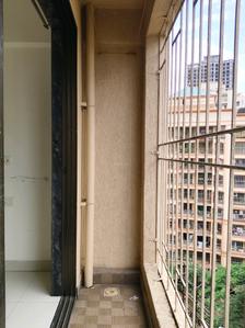 Living Room Image of 1124 Sq.ft 2 BHK Apartment / Flat for rent in Queens Court, Kalyan West Kalyan for Rs. 27000
