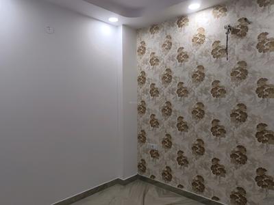 Bedroom Image of 850 Sq.ft 3 BHK Builder Floor for sale in Rohini Sector 28 New Delhi for Rs. 7200000
