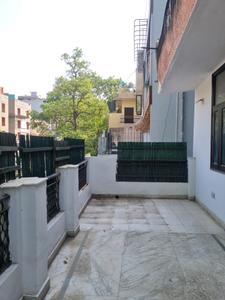 Bedroom One Image of 1300 Sq.ft 3 BHK Apartment / Flat for rent in Janakpuri New Delhi for Rs. 40000