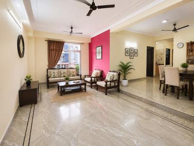 Hall Image of 1650 Sq.ft 3 BHK Apartment / Flat for sale in Vasundhara Ghaziabad for Rs. 17500000