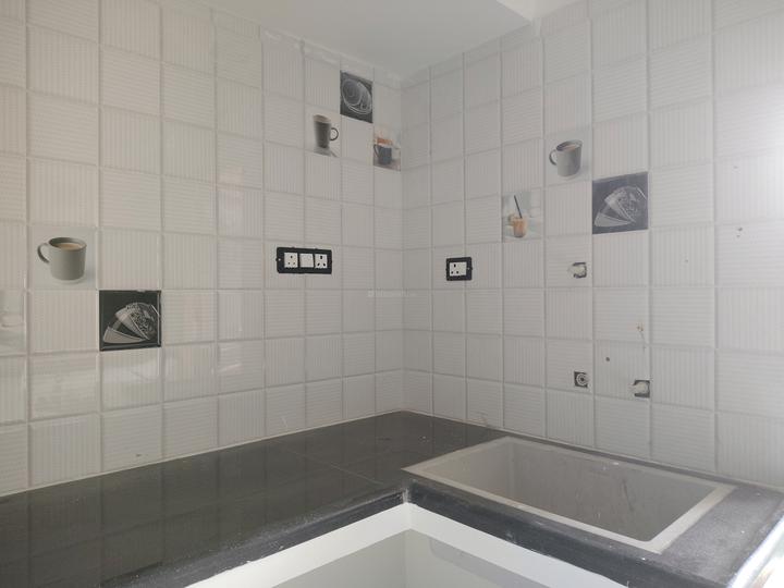 VGK Summer Garden Main Image 1