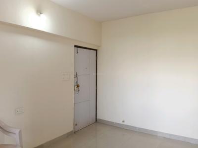 Living Room Image of 1000 Sq.ft 2 BHK Apartment / Flat for rent in Lodha Splendora Platino B, Kasarvadavali Thane for Rs. 33054
