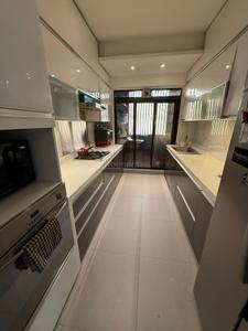 Kitchen Image of 1350 Sq.ft 3 BHK Apartment / Flat for rent in Skyscraper , Cumballa Hill Mumbai for Rs. 350000