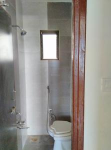 Bathroom Image of 1427 Sq.ft 3 BHK Apartment / Flat for sale in Sairang Heights, Atladara Vadodara for Rs. 3800000