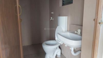Bathroom Image of 592 Sq.ft 1 BHK Apartment / Flat for sale in New Town Kolkata for Rs. 3250000