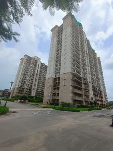 Image of 2229 Sq.ft 4 BHK Apartment / Flat for sale in DLF Express Greens, Manesar, Gurgaon for Rs. 18000000