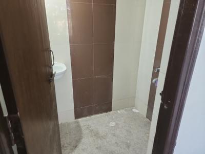 Bathroom Image of 600 Sq.ft 1 BHK Apartment / Flat for sale in Earthshastra Nariman Point, Mahalakshmi Nagar Indore for Rs. 2500000