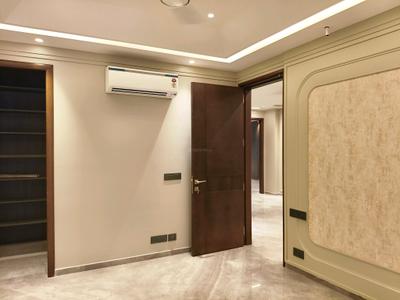 Bedroom Image of 2160 Sq.ft 4 BHK Builder Floor for sale in Greenwood City Floors, Sector 45 Gurgaon for Rs. 39000000