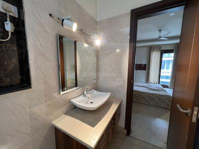 Bathroom Image of 2500 Sq.ft 4 BHK Builder Floor for sale in Vasant Kunj New Delhi for Rs. 21100000