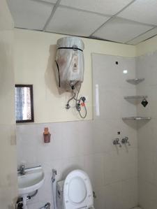 Bathroom Image of 620 Sq.ft 2 BHK Apartment / Flat for sale in Pyramid Elite, Sector 86 Gurgaon for Rs. 6300000
