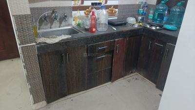 Kitchen Image of 850 Sq.ft 3 BHK Builder Floor for sale in Dwarka Mor New Delhi for Rs. 4800000