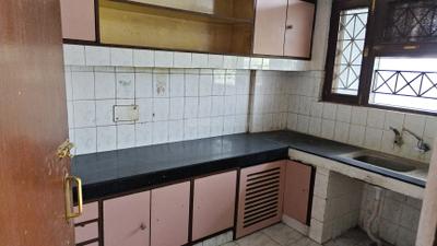 Kitchen Image of 1717 Sq.ft 3 BHK Apartment / Flat for sale in Butler Colony Lucknow for Rs. 14000000