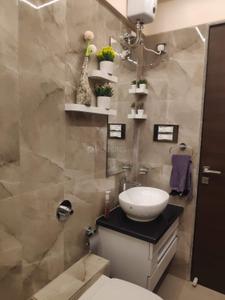 Bathroom Image of 800 Sq.ft 2 BHK Apartment / Flat for sale in Kandivali West Mumbai for Rs. 24900000
