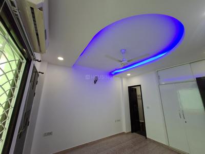 Bedroom Image of 1800 Sq.ft 3 BHK Builder Floor for rent in Tagore Garden Extension New Delhi for Rs. 75000