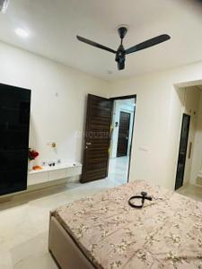 Bedroom Image of 1260 Sq.ft 2.5 BHK Builder Floor for rent in Smartworld Gems, Sector 89 Gurgaon for Rs. 37000