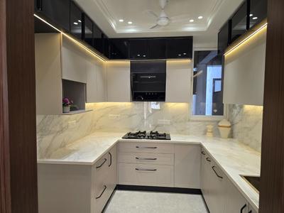 Kitchen Image of 1850 Sq.ft 3 BHK Builder Floor for sale in BPTP Astaire Garden Floors, Sector 70A Gurgaon for Rs. 25500000