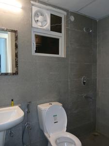 Common Bathroom Image of 1205 Sq.ft 3 BHK Builder Floor for sale in Signature Global City 92 Phase 1, Sector 92 Gurgaon for Rs. 12800000