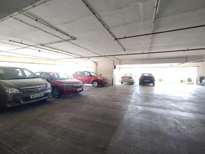 Image of 1450 Sq.ft 3.5 BHK Apartment / Flat for rent in Lokhandwala Minerva, Worli, Mumbai for Rs. 350000