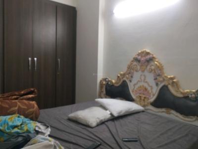 Bedroom Image of 1636 Sq.ft 3 BHK Apartment / Flat for rent in DLF Capital Greens Phase 1 And 2, Karampura New Delhi for Rs. 50000