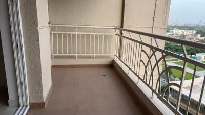 Image of 1700 Sq.ft 3 BHK Apartment / Flat for sale in The Center Court, Sector 88A, Gurgaon for Rs. 28800000
