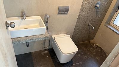 Bathroom Image of 1100 Sq.ft 2 BHK Apartment / Flat for sale in Lodha Upper Thane, Bhiwandi Thane for Rs. 5500000