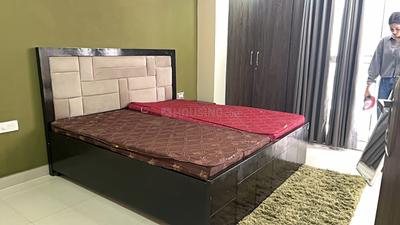 Bedroom Image of 1000 Sq.ft 1 BHK Builder Floor for rent in Sector 46 Gurgaon for Rs. 35000