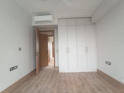 Bedroom Image of 2430 Sq.ft 4 BHK Builder Floor for sale in DLF The Grove, DLF Phase 5 Gurgaon for Rs. 70000000