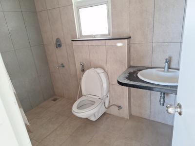 Image of 1655 Sq.ft 3 BHK Apartment / Flat for sale in Prestige Lakeside Habitat, Gunjur Village, Bengaluru for Rs. 23000000