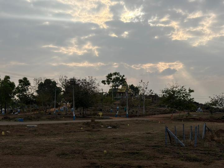 Front line Main Image 1