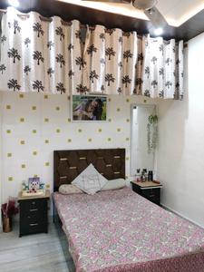 Bedroom Image of 405 Sq.ft 1 BHK Apartment / Flat for rent in Mahavir Enclave New Delhi for Rs. 18000