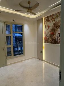 Bedroom Image of 1040 Sq.ft 3 BHK Builder Floor for sale in Krishna Nagar New Delhi for Rs. 16500000