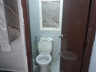 Image of 585 Sq.ft 1 BHK Apartment / Flat for rent in Amrapali Dream Valley 2, Noida Extension, Greater Noida for Rs. 21000