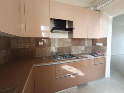 Kitchen Image of 1800 Sq.ft 4 BHK Apartment / Flat for sale in BPTP Terra, Sector 37D Gurgaon for Rs. 27500000