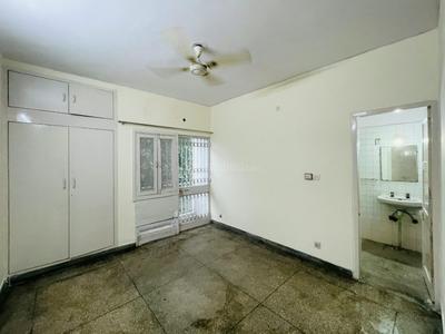 Bedroom Image of 1250 Sq.ft 2 BHK Apartment / Flat for rent in DDA Flats Sarita Vihar, Sarita Vihar New Delhi for Rs. 30000