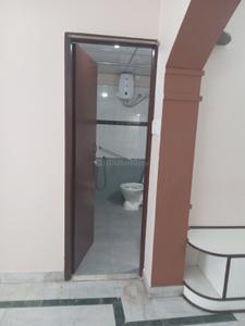 Bathroom Image of 1205 Sq.ft 3 BHK Apartment / Flat for rent in T Nagar Chennai for Rs. 55000