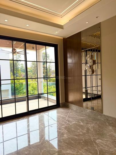 Gadpur Farm, DLF Farms Main Image 1