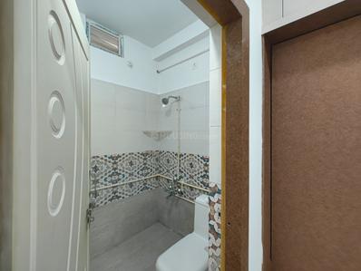 Image of 1100 Sq.ft 2 BHK Apartment / Flat for rent in Puppalaguda, Hyderabad for Rs. 32000