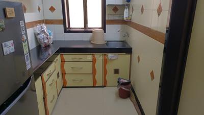 Kitchen Image of 560 Sq.ft 1 BHK Apartment / Flat for rent in Ghatkopar West Mumbai for Rs. 36000