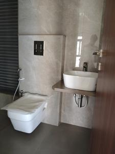 Common Bathroom Image of 1300 Sq.ft 2 BHK Apartment / Flat for rent in Millenium Infinia, Panvel Navi Mumbai for Rs. 40000