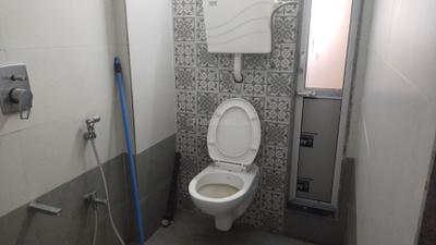 Bathroom Image of 600 Sq.ft 1 BHK Apartment / Flat for sale in Moraj Prive, Kopar Khairane Navi Mumbai for Rs. 12000000