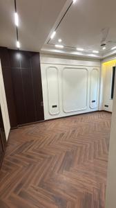 Bedroom Image of 2700 Sq.ft 4 BHK Builder Floor for sale in Naraina New Delhi for Rs. 57500000