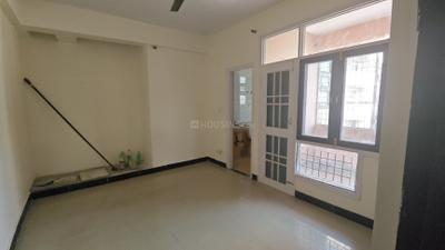 Bedroom Image of 1600 Sq.ft 3 BHK Apartment / Flat for rent in Express Garden, Indirapuram Ghaziabad for Rs. 33000
