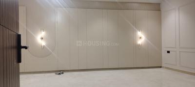 Bedroom Image of 1700 Sq.ft 3.5 BHK Apartment / Flat for sale in Wave City Ghaziabad for Rs. 12031000