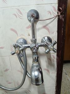 Bathroom Image of 2200 Sq.ft 3 BHK Independent House for sale in Santoshpur Kolkata for Rs. 16000000