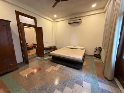 Bedroom Image of 1600 Sq.ft 2 BHK Apartment / Flat for rent in Colaba Mumbai for Rs. 225000