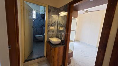 Bathroom Image of 1400 Sq.ft 3 BHK Apartment / Flat for rent in Kaggadasapura Bengaluru for Rs. 45000
