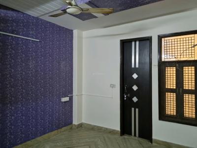 Bedroom Image of 1000 Sq.ft 3 BHK Apartment / Flat for rent in Uttam Nagar New Delhi for Rs. 25000