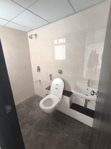 Bathroom Image of 650 Sq.ft 2 BHK Apartment / Flat for rent in Jhamtani Ace Abode, Ravet Pune for Rs. 23000